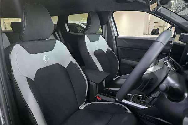 2025 Renault Duster Techno X1311