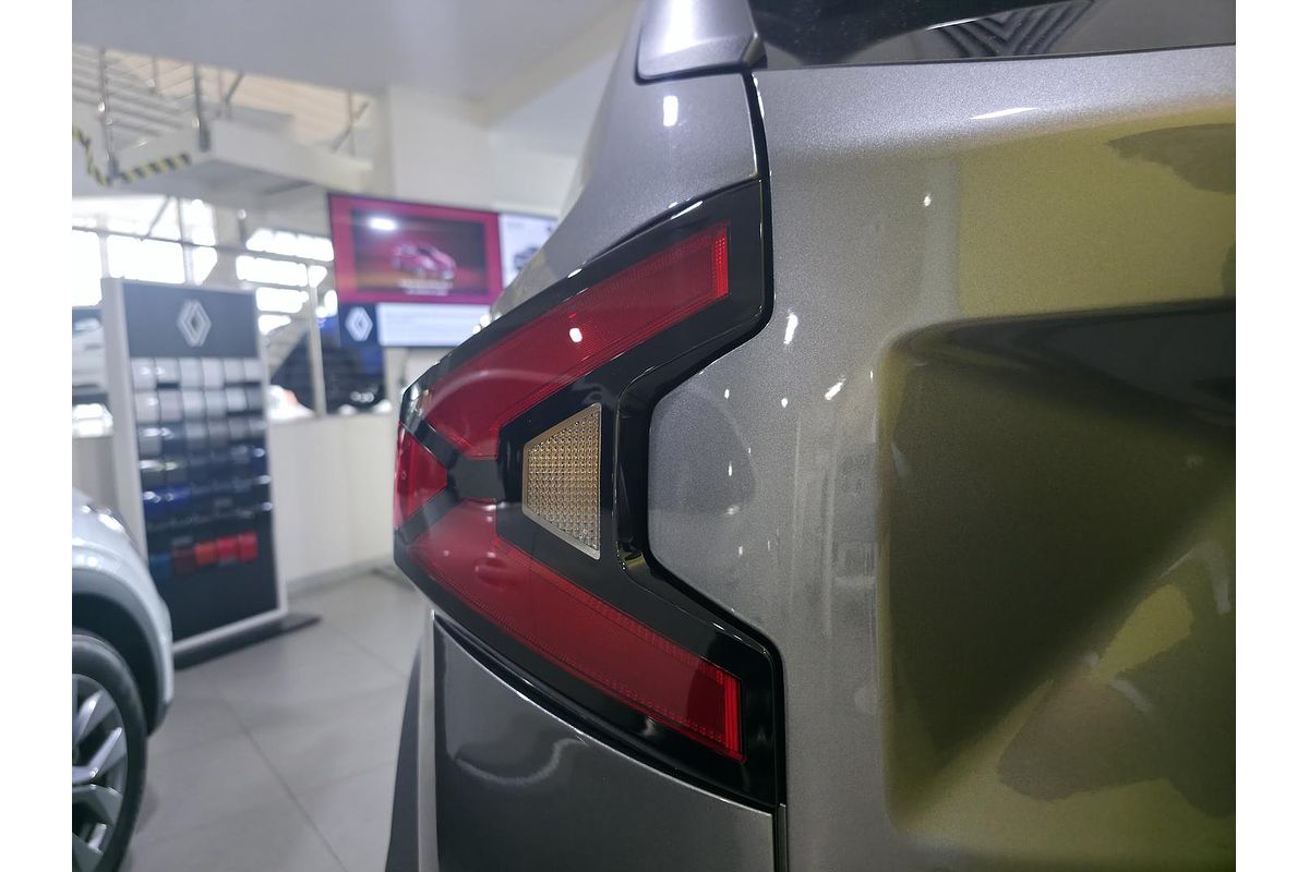 2025 Renault Duster Techno X1311