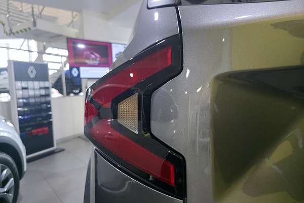2025 Renault Duster Techno X1311