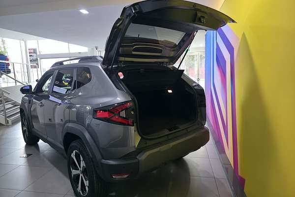 2025 Renault Duster Techno X1311