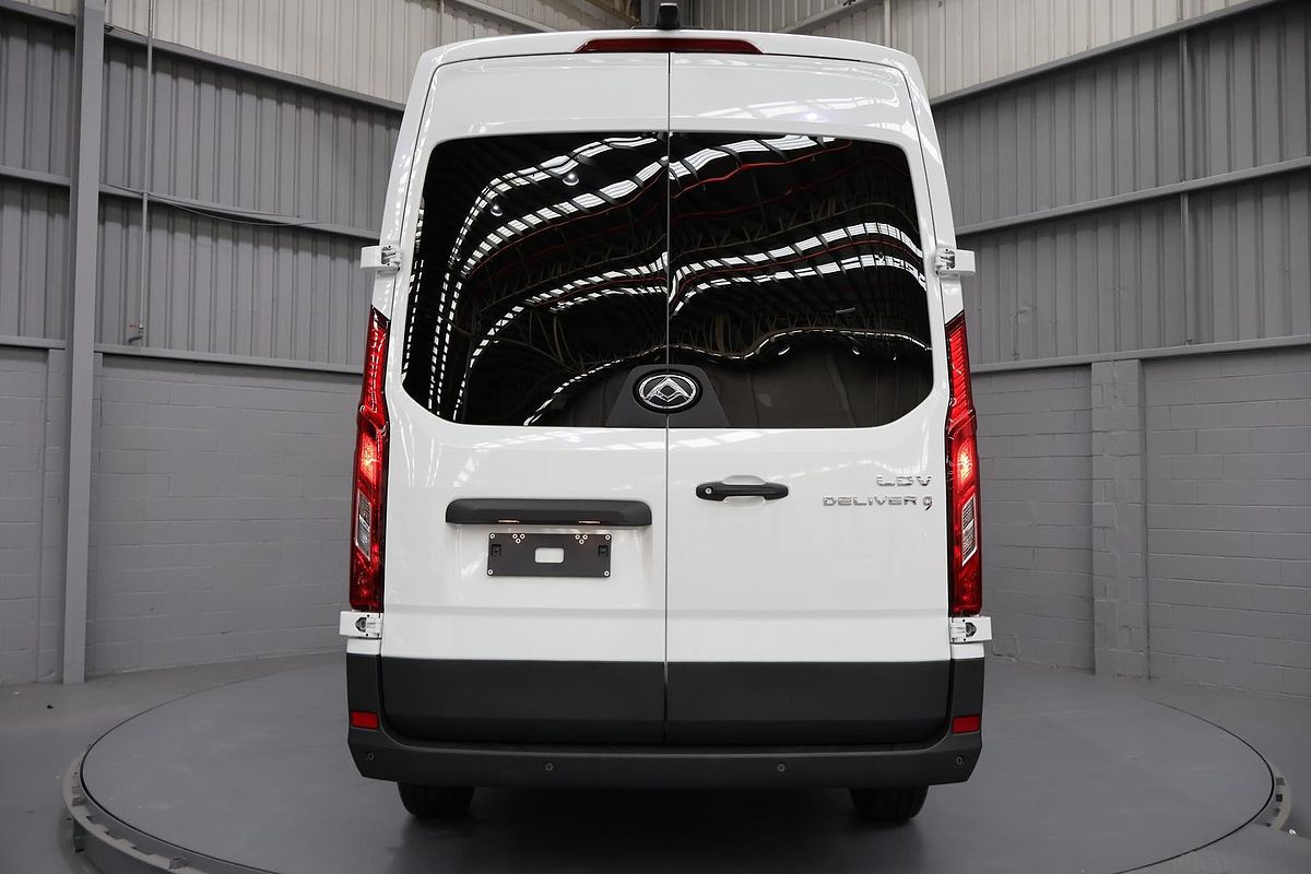 2025 LDV Deliver 9 LWB