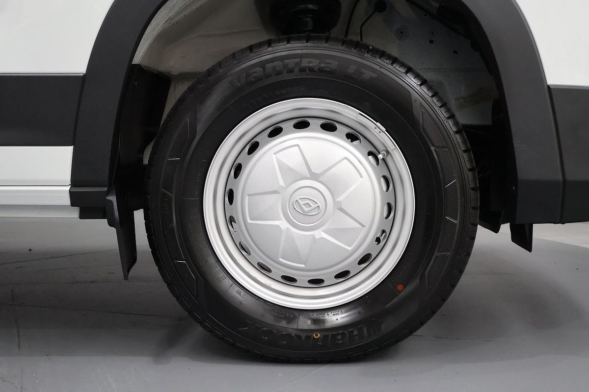 2025 LDV Deliver 9 LWB