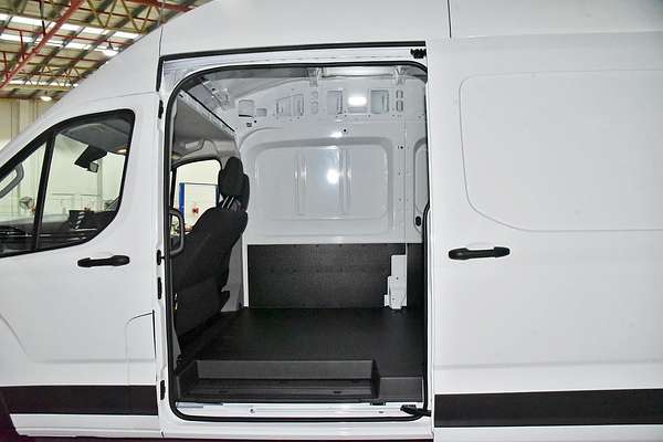 2025 LDV Deliver 9 LWB