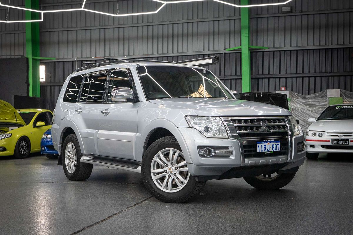2016 Mitsubishi Pajero GLX NX