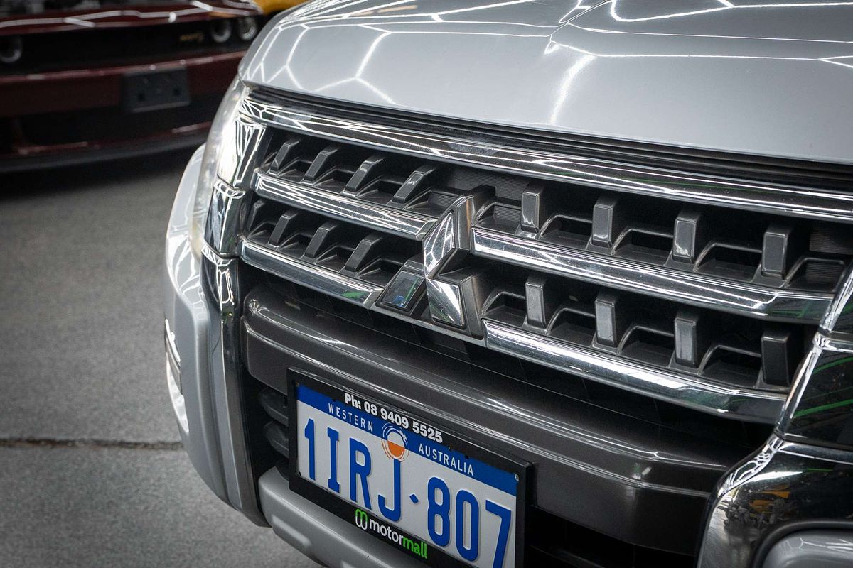 2016 Mitsubishi Pajero GLX NX