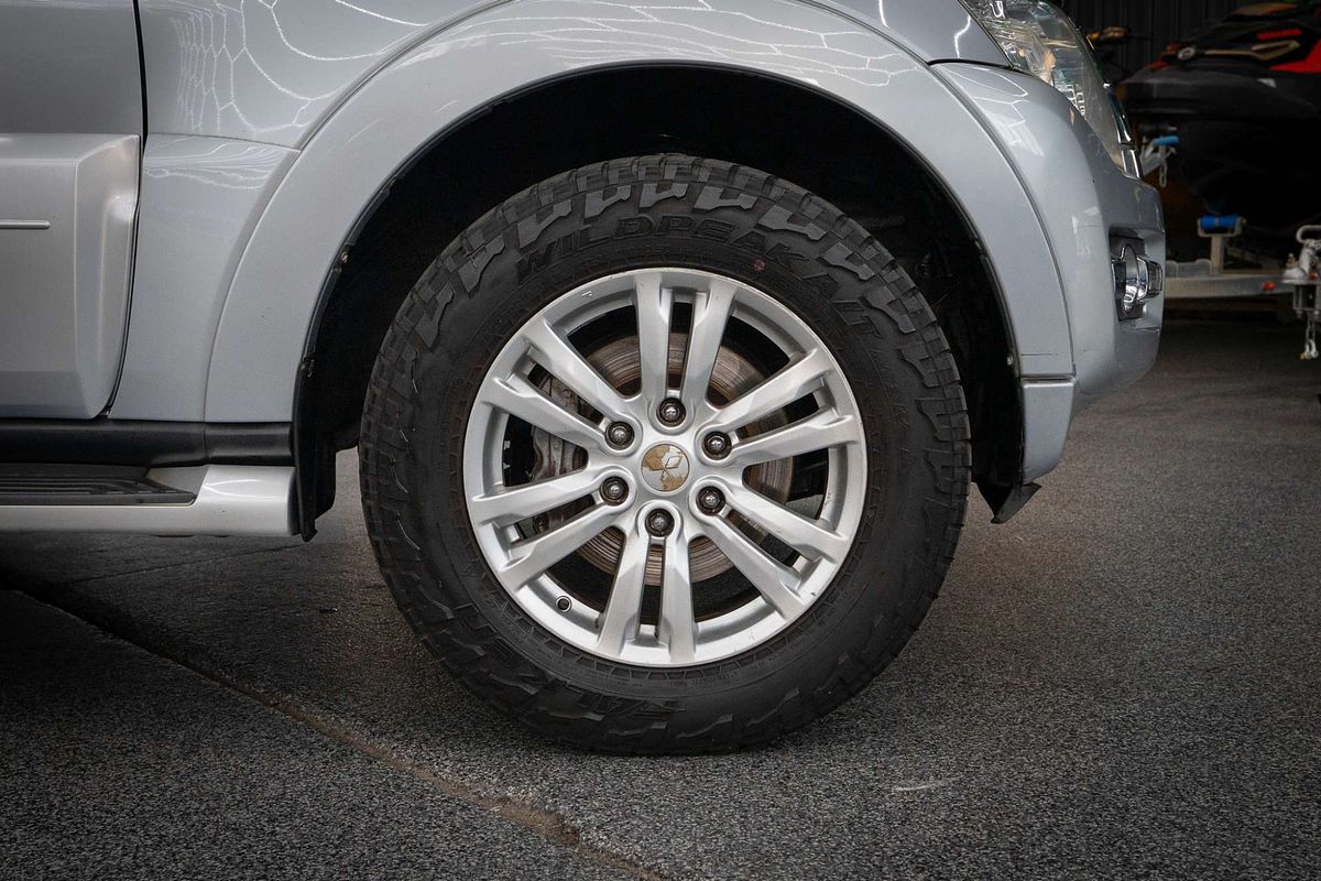 2016 Mitsubishi Pajero GLX NX