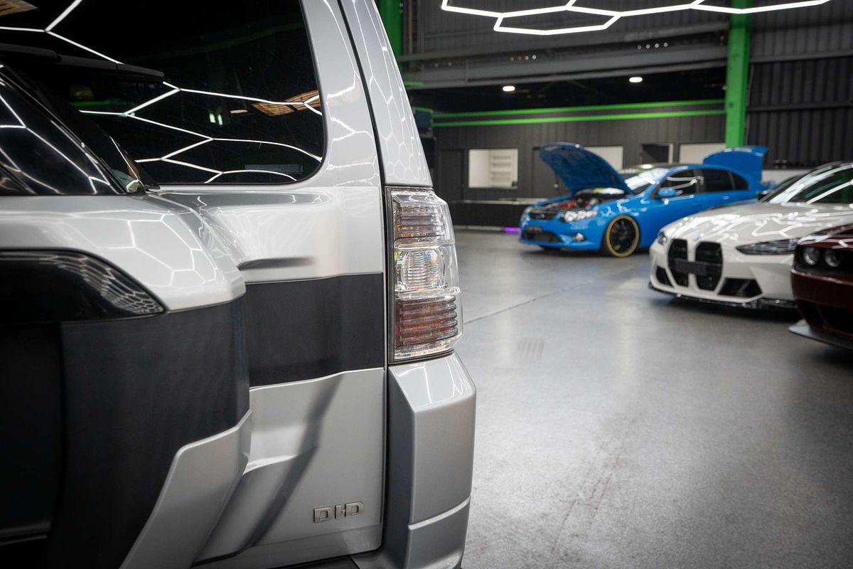 2016 Mitsubishi Pajero GLX NX
