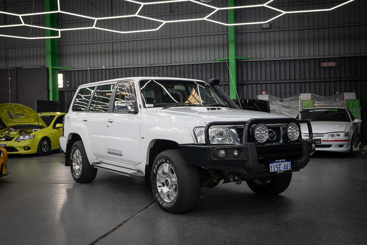 2011 Nissan Patrol ST GU 7