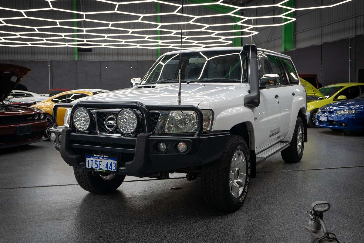 2011 Nissan Patrol ST GU 7