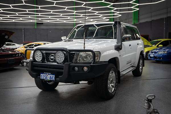 2011 Nissan Patrol ST GU 7