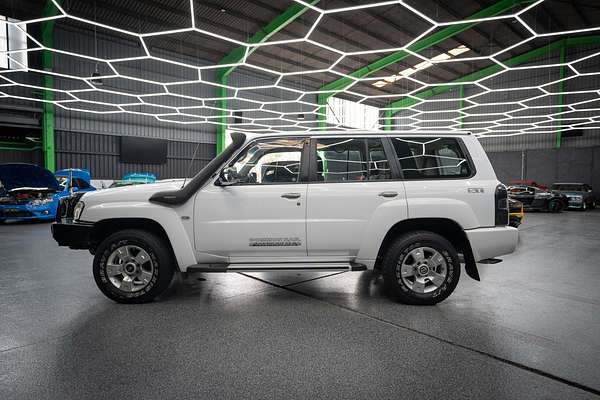 2011 Nissan Patrol ST GU 7