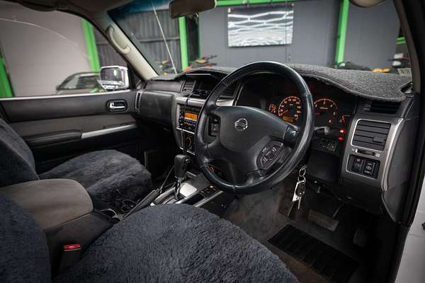 2011 Nissan Patrol ST GU 7