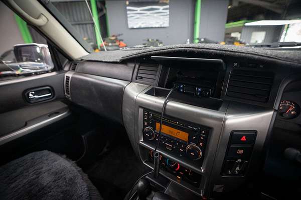 2011 Nissan Patrol ST GU 7