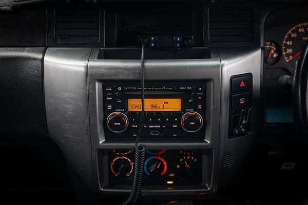 2011 Nissan Patrol ST GU 7