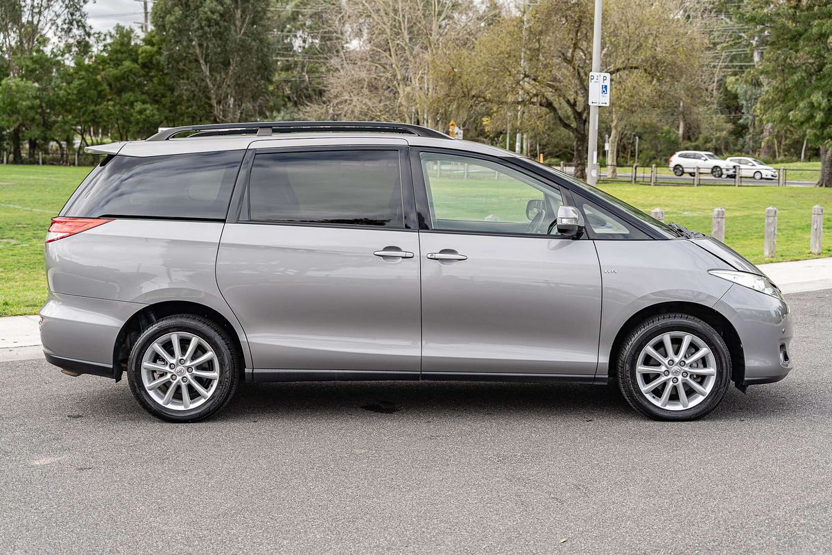 2015 Toyota Tarago GLX ACR50R
