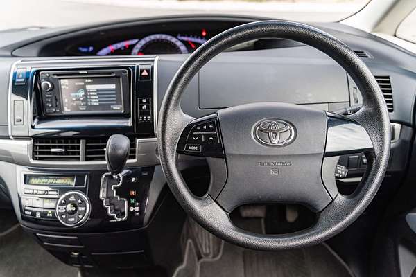 2015 Toyota Tarago GLX ACR50R