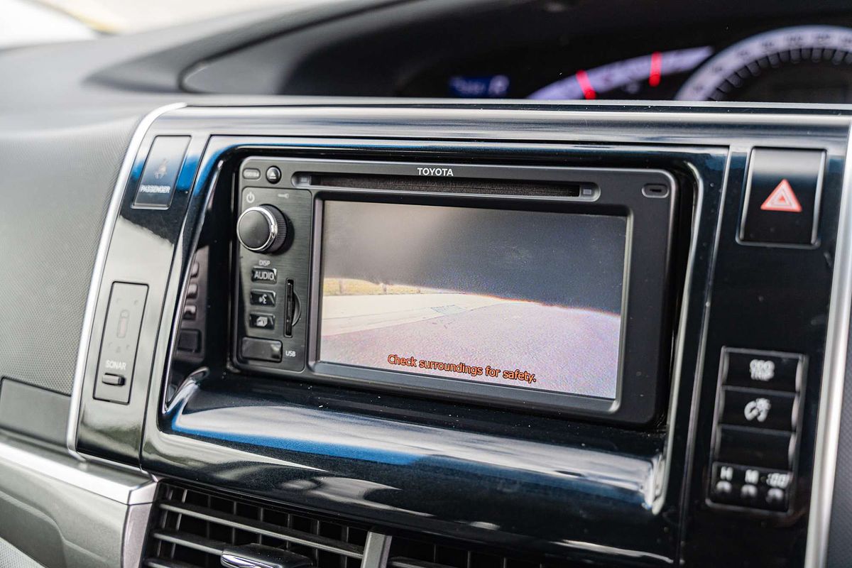 2015 Toyota Tarago GLX ACR50R