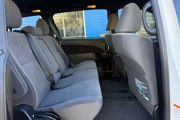 2019 Toyota Tarago GLi ACR50R