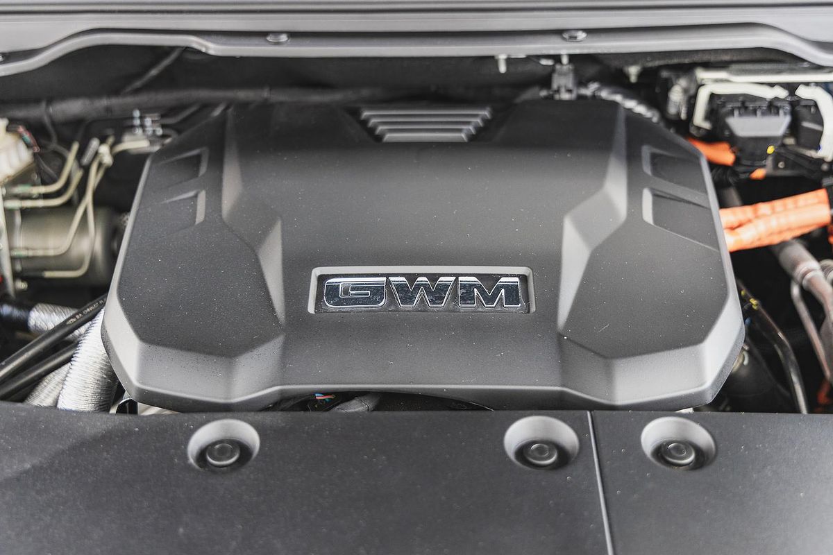 2025 GWM Cannon Alpha Lux PHEV P05 4X4