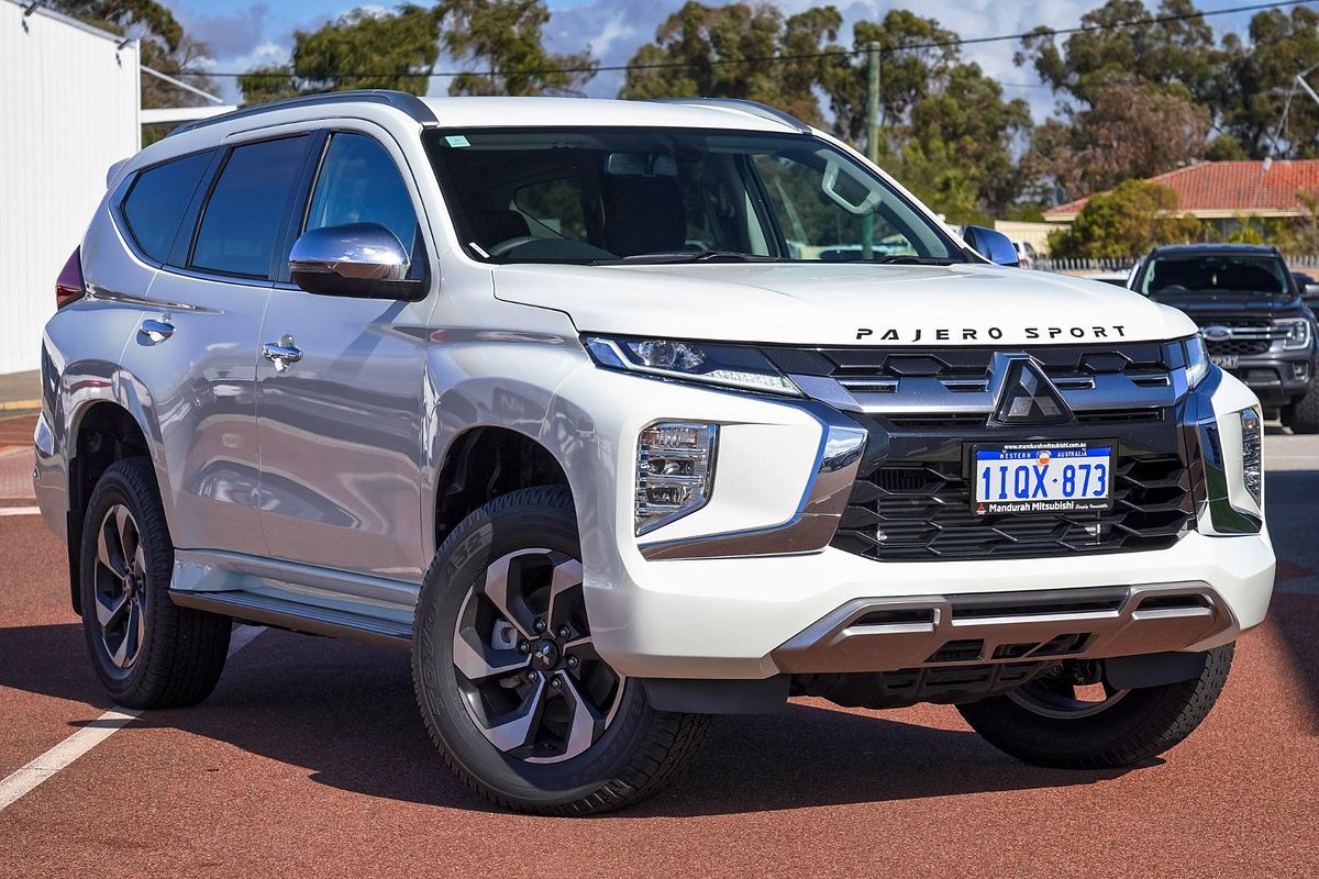 2024 Mitsubishi Pajero Sport GLS QG
