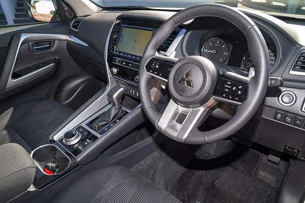2024 Mitsubishi Pajero Sport GLS QG
