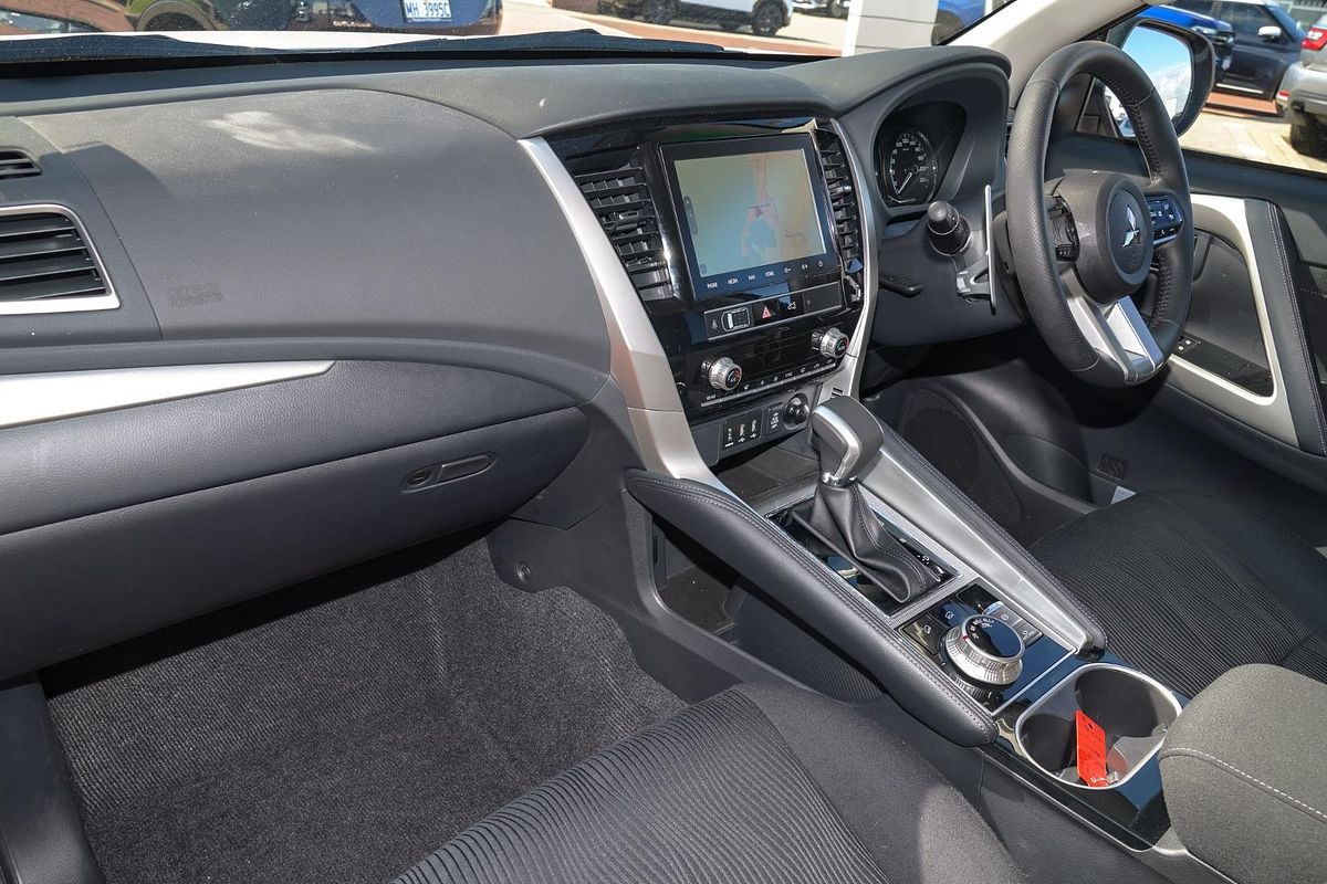 2025 Mitsubishi Pajero Sport GLS QG