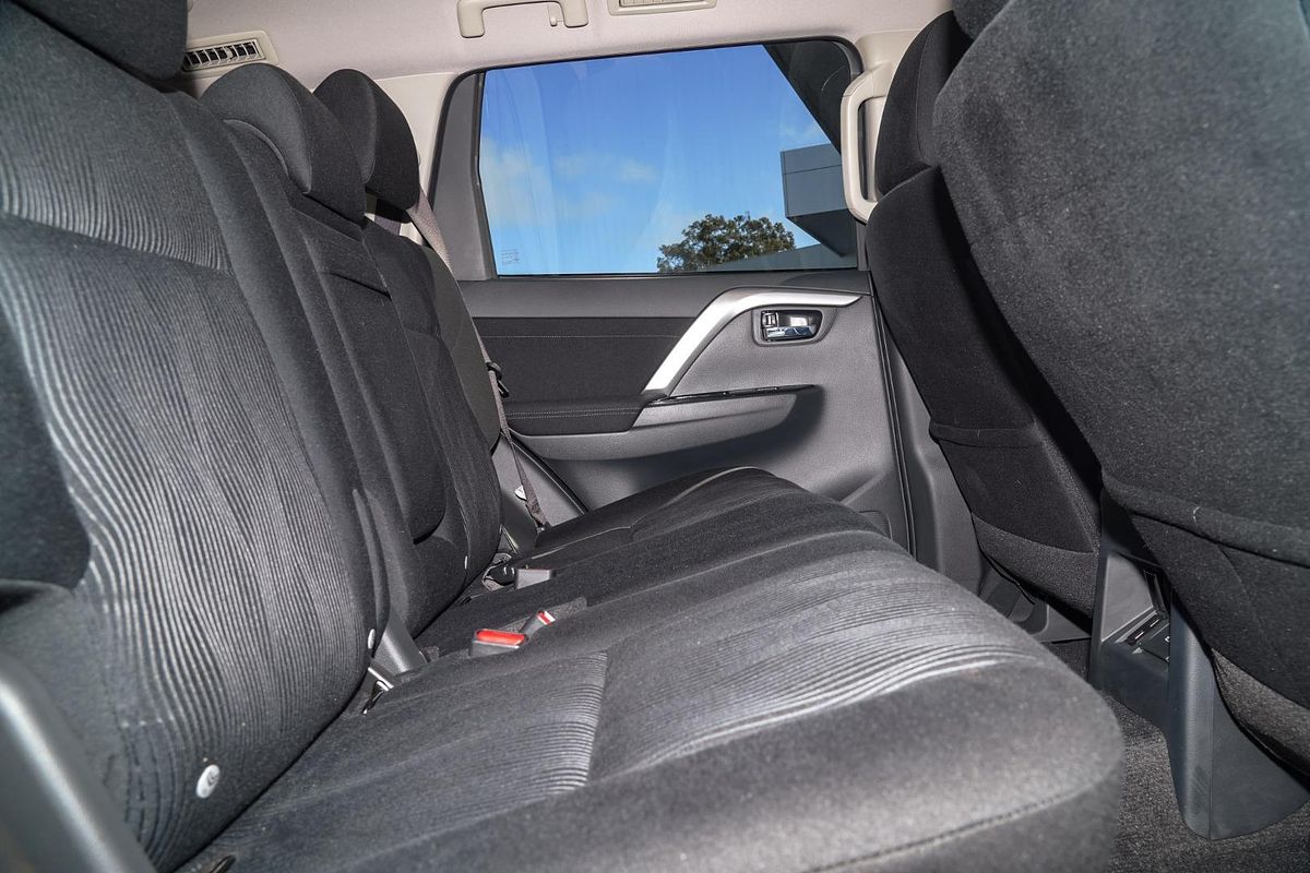 2025 Mitsubishi Pajero Sport GLS QG
