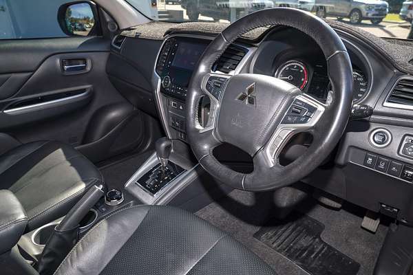 2022 Mitsubishi Triton GSR MR 4X4