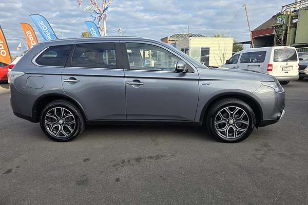 2014 Mitsubishi Outlander PHEV Aspire ZJ