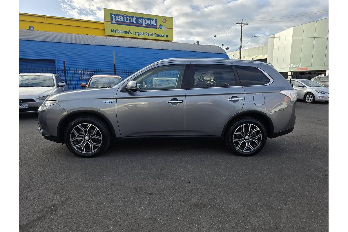 2014 Mitsubishi Outlander PHEV Aspire ZJ