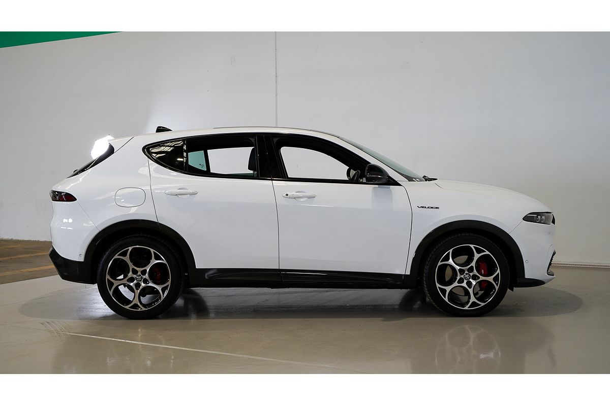 2023 Alfa Romeo Tonale Veloce