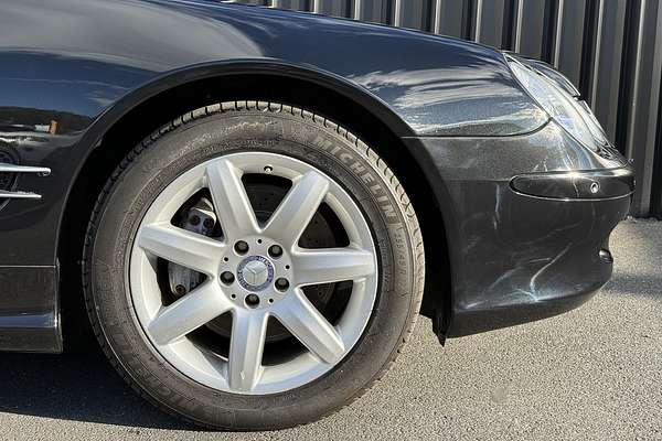 2003 Mercedes-Benz SL-Class SL500 R230