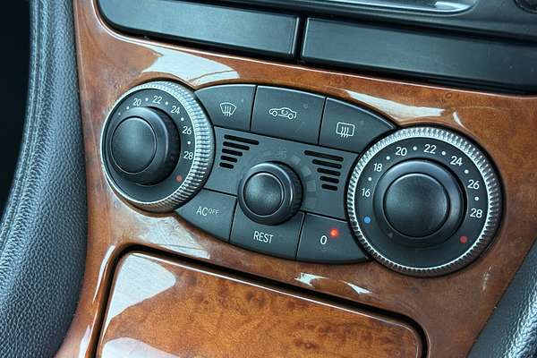 2003 Mercedes-Benz SL-Class SL500 R230