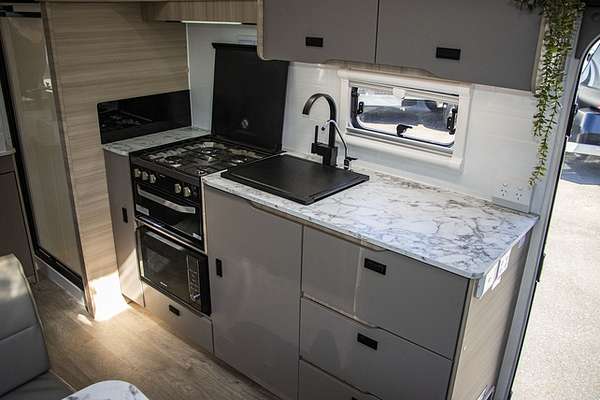 2024 Jayco DISCOVERY POPTOP 16.67-5.DY-MY25