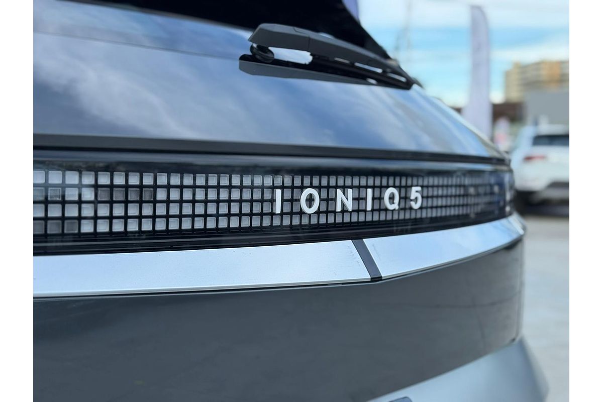 2025 Hyundai IONIQ 5 DYNAMIQ NE.V5