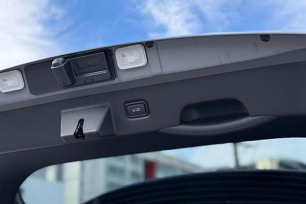 2025 Hyundai IONIQ 5 DYNAMIQ NE.V5