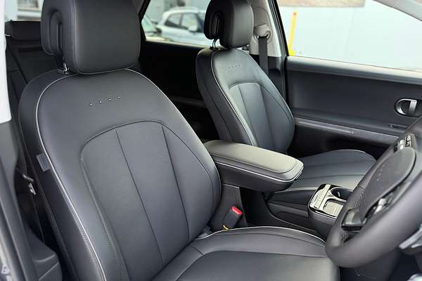 2025 Hyundai IONIQ 5 DYNAMIQ NE.V5