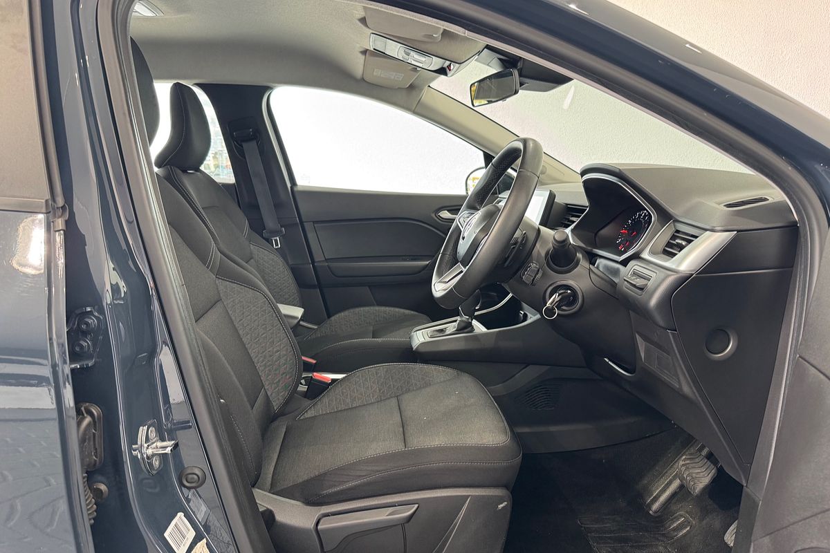 2022 Renault Captur Life XJB