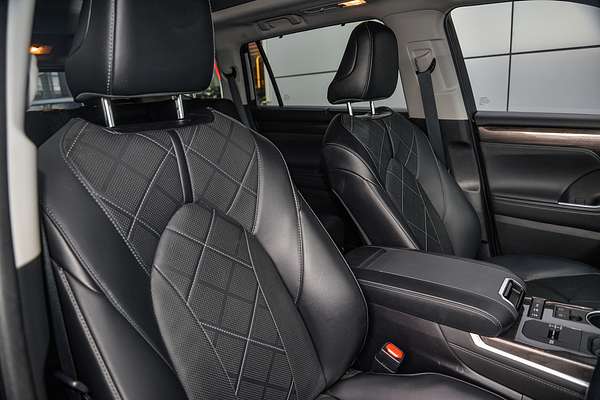2021 Toyota Kluger Grande AXUH78R