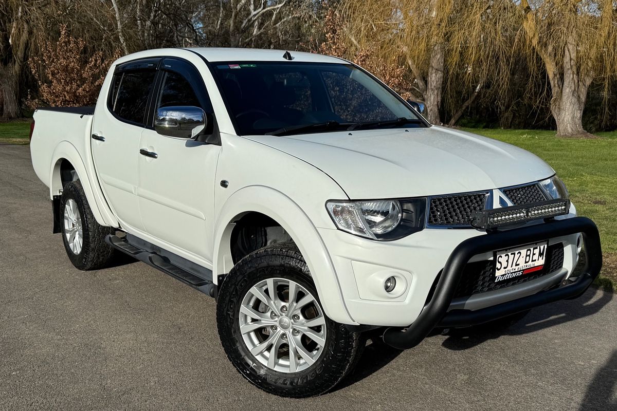 2014 Mitsubishi Triton GLX-R MN 4X4