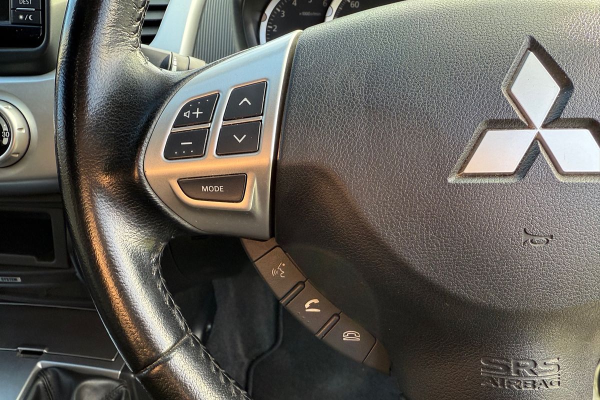 2014 Mitsubishi Triton GLX-R MN 4X4