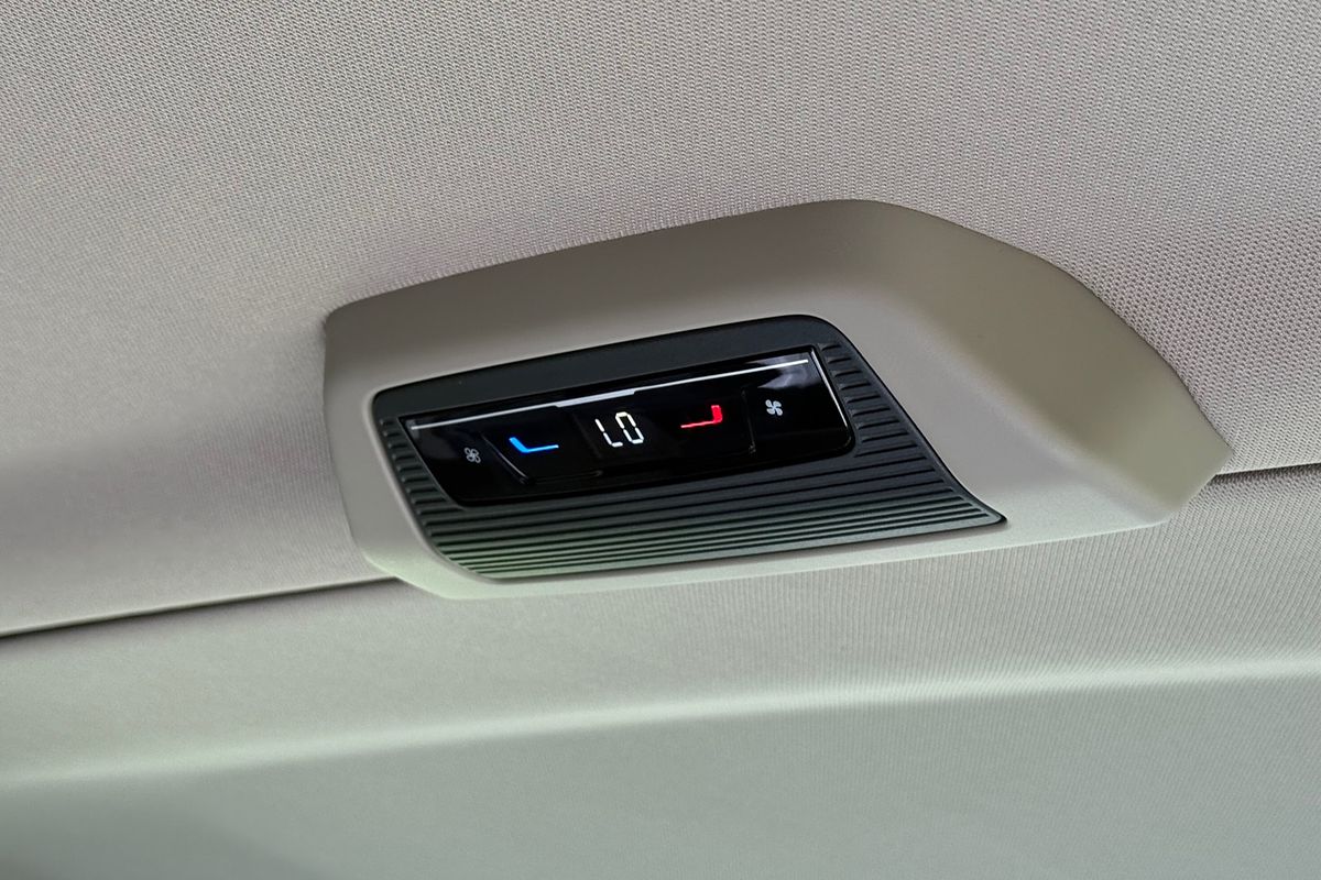 2024 Volkswagen Multivan TDI360 Life T7 SWB