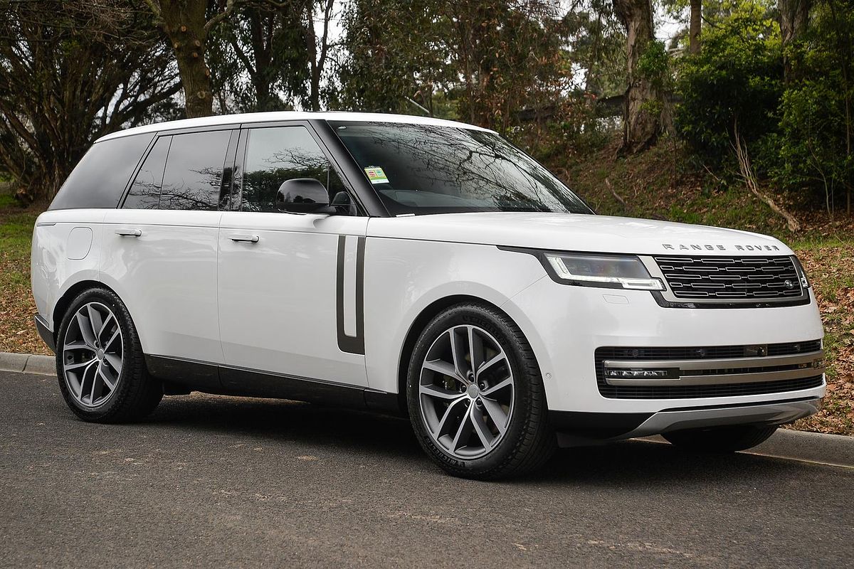 2025 Land Rover Range Rover P530 HSE L460