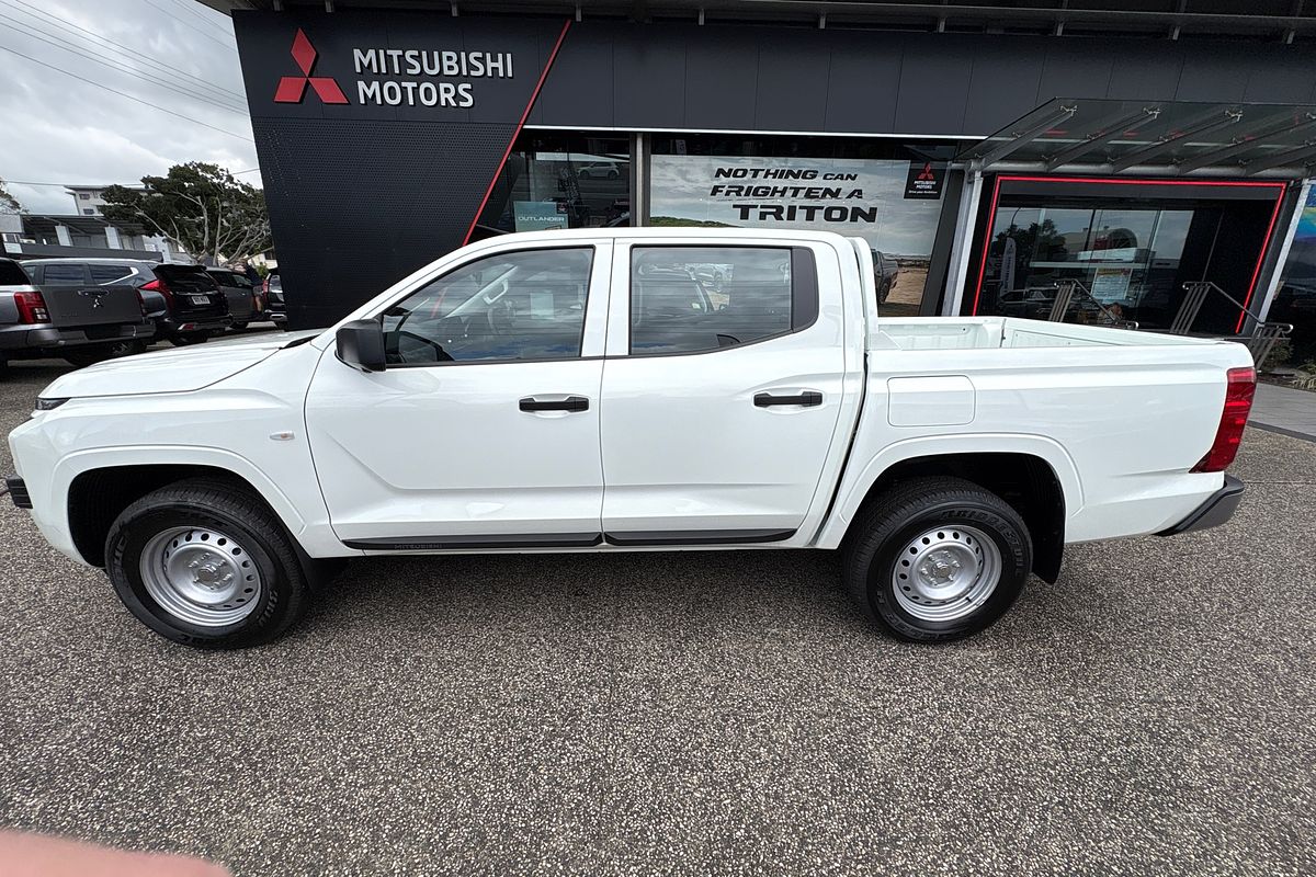 2025 Mitsubishi Triton GLX MV Rear Wheel Drive