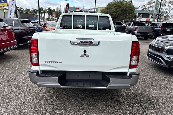 2025 Mitsubishi Triton GLX MV Rear Wheel Drive