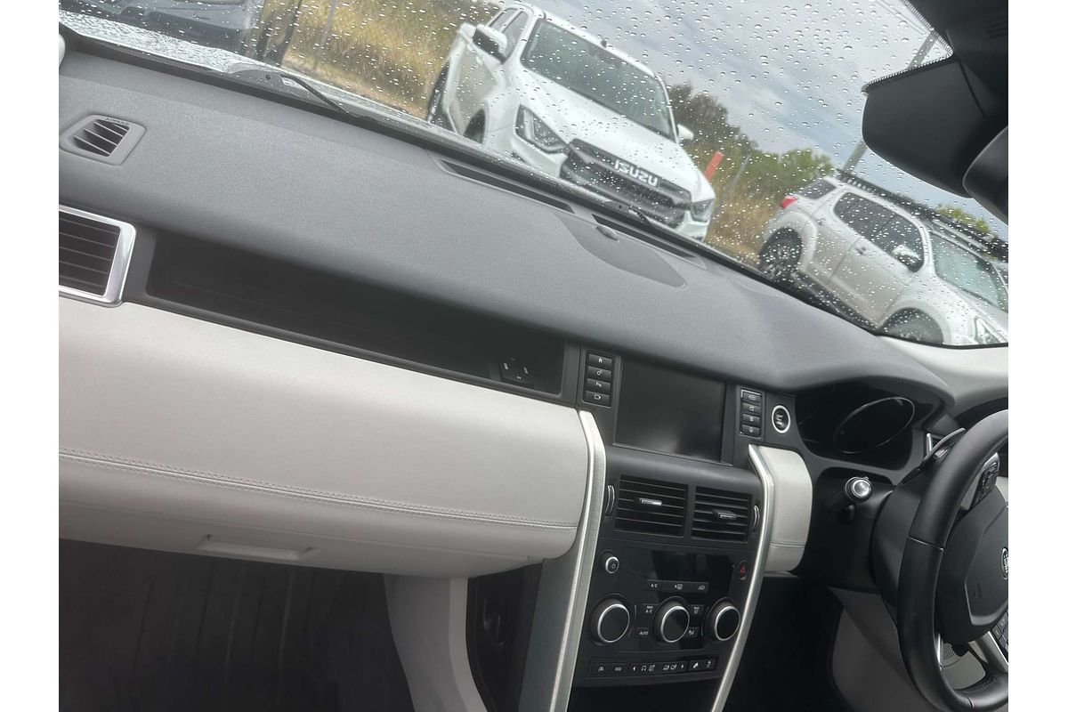 2015 Land Rover Discovery Sport SD4 SE L550