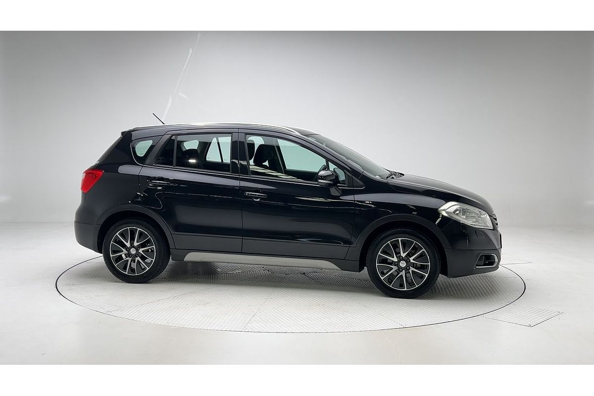 2013 Suzuki SX4 Crossover S GYA