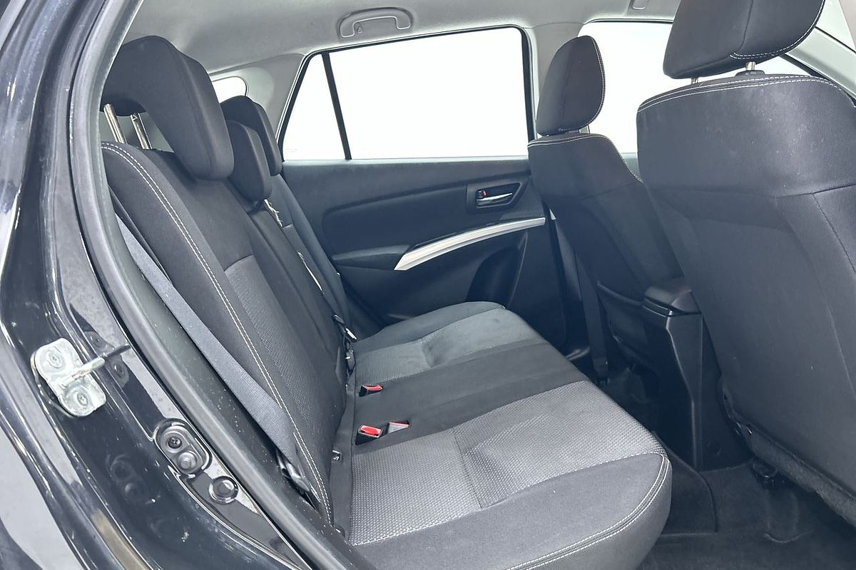 2013 Suzuki SX4 Crossover S GYA