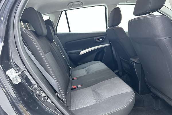 2013 Suzuki SX4 Crossover S GYA