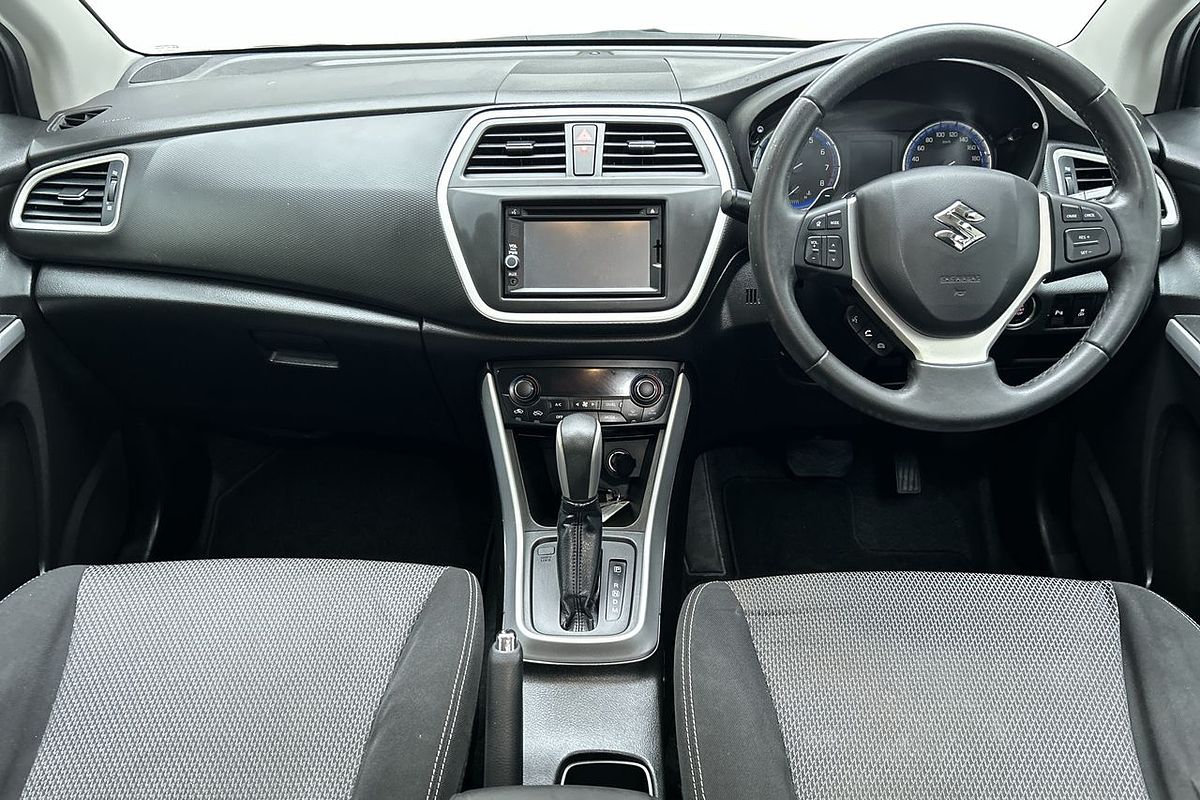 2013 Suzuki SX4 Crossover S GYA
